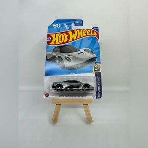Hot Wheels Aston Martin Valhalla Concept Mainline